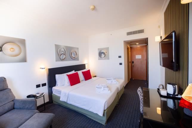 Grand Beach Hotel Tel Aviv | Hotel Rooms