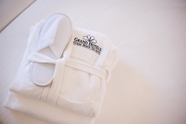 Grand Beach Hotel Tel Aviv | Hotel Rooms