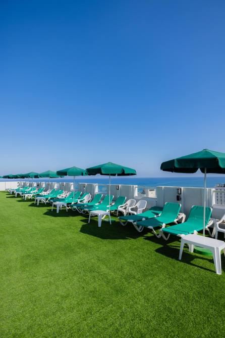 Grand Beach Hotel Tel Aviv | Swimming Pool
