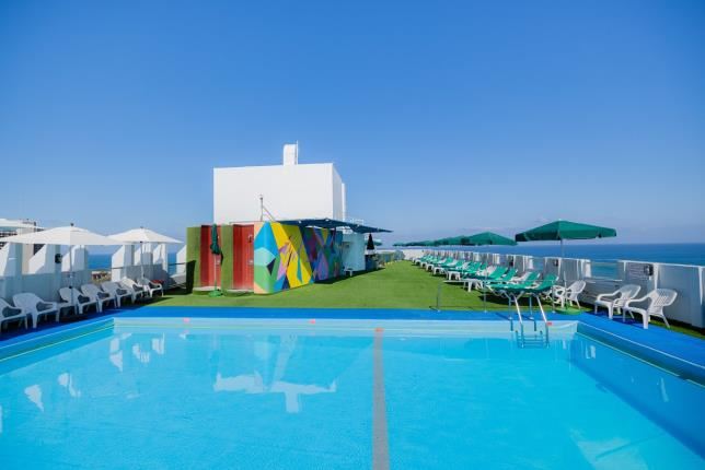 Grand Beach Hotel Tel Aviv | Swimming Pool