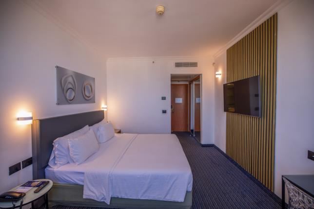 Grand Beach Hotel Tel Aviv | Hotel Rooms
